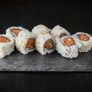 Salmon Roll